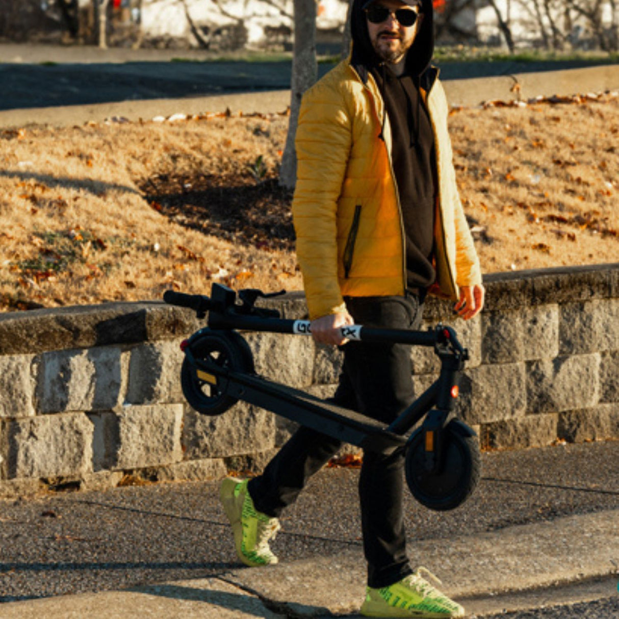 Fusion Electric Scooter 11"28KPH | 22KM Range(🔥 Spring Sale )